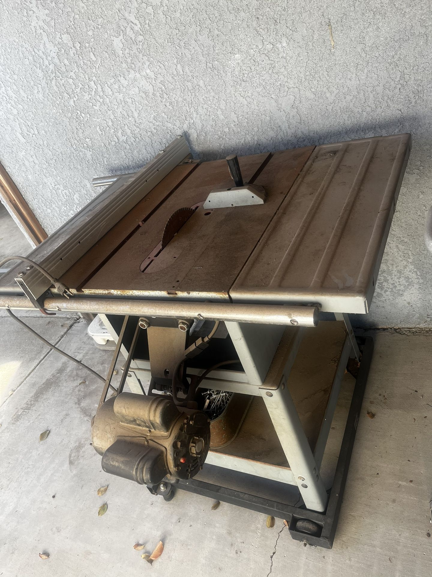 Table Saw