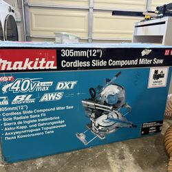  New 40V max XGT Brushless Cordless 12 in. Dual-Bevel Sliding Compound Miter Saw Kit, AWS Capable (4.0Ah)