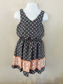 Girls dress