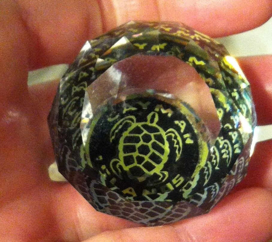 Swarovski Crystal Souvenir Cayman Island Sea Turtle Bermuda? Small Paperweight