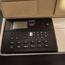 Alesis SR-16 Drum Machine 