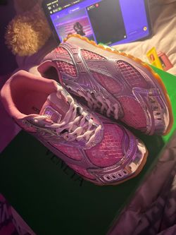 bottegas vents pink shoes