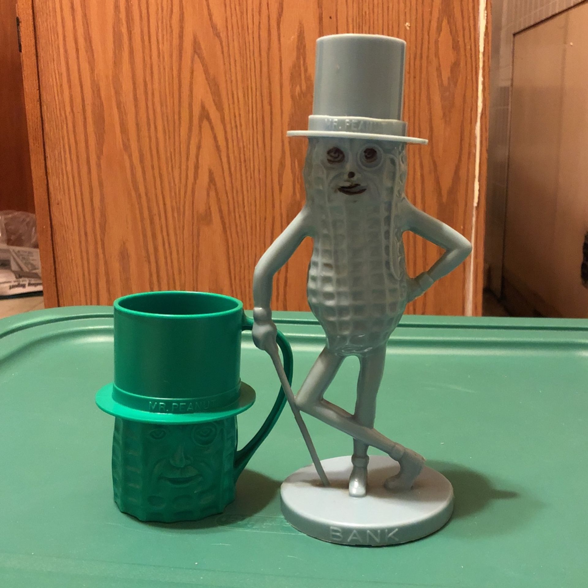 Vintage Mr. Peanut Planters Peanuts Plastic Bank( Light Blue ) And Plastic Cup(green)
