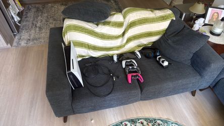 PS5 WITH DISC OPTION