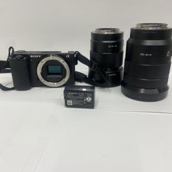 Sony - Alpha ZV-E10 Kit Mirrorless Vlog Camera with 2lenses