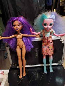 Monster High Characters, Clawdeen Wolf & Lagoona Blue G 3 Fashion Doll From The Generation 3 Skulltimate Series.