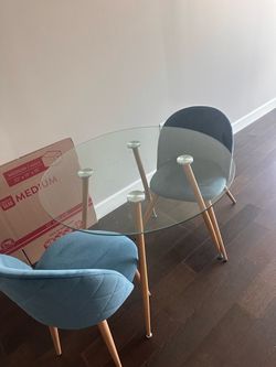 Moving - Furniture Must Go