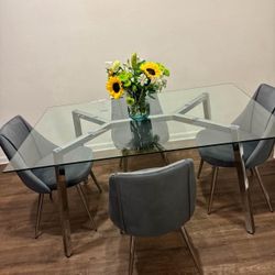 Dining Room Glass table W/chairs