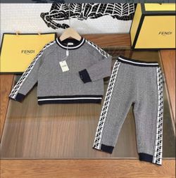 Nice Outfit For Children Size 1/2