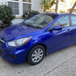 2012 Hyundai Accent