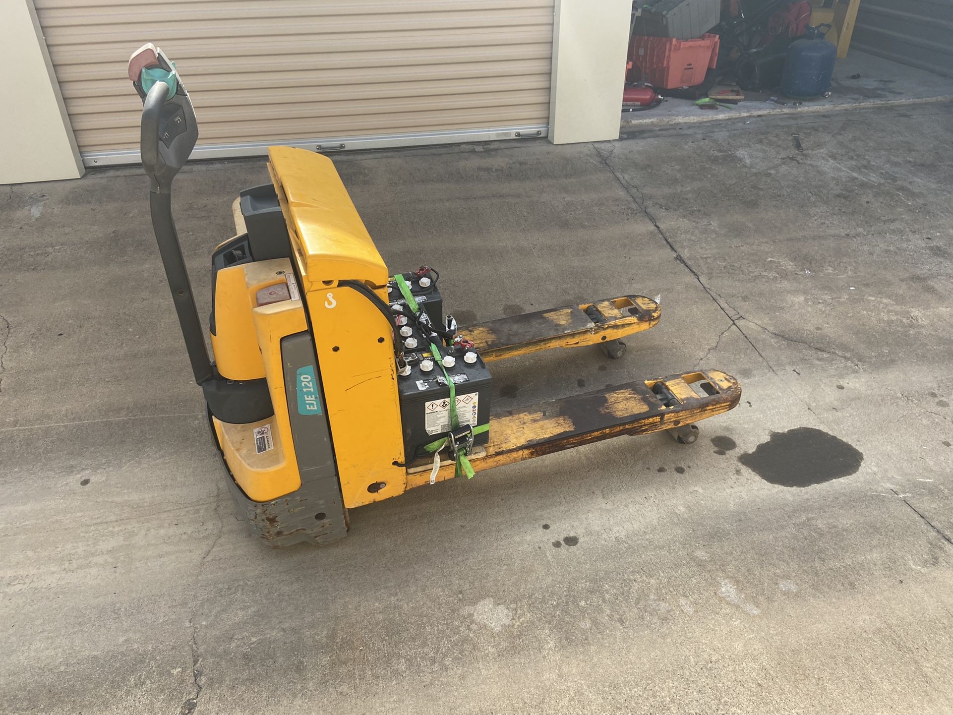 Electric pallet Jack 800$