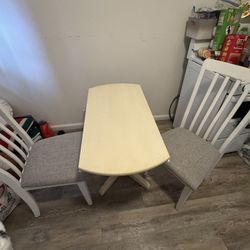 Beautiful Small Dining 2 Chairs Table Need Gone today $150