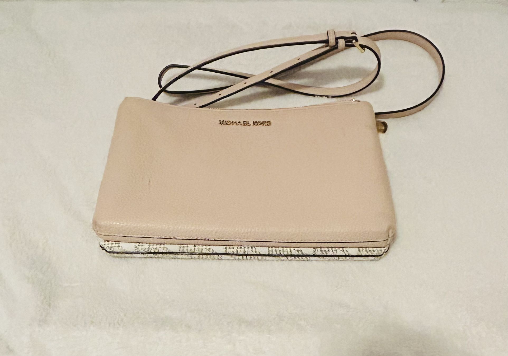 MICHAEL Michael Kors Reversible Crossbody Purse Pink White Grey