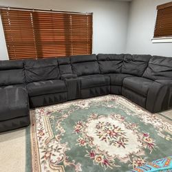 Macy’s Radley 6-Piece Power Fabric Sectional – Slate