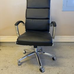 10 Office Chairs 