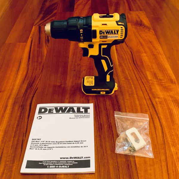 DeWALT - DCD777 | 20V MAX 1/2" Cordless Brushless Drill / Driver | Tool
