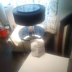 Noir Lamp And Built In Bluetooth Speaker