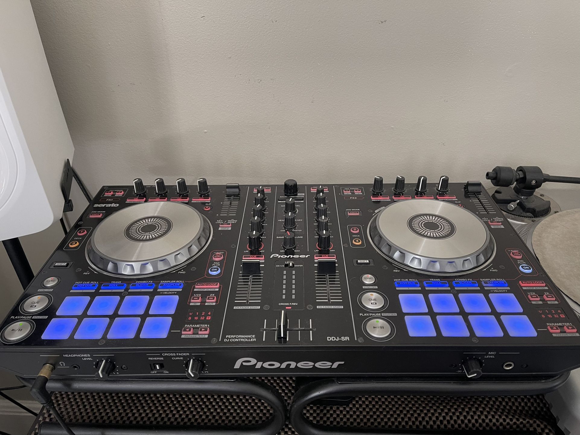 Pioneer DDJ-1000SRT DJ Controller – Great Condition