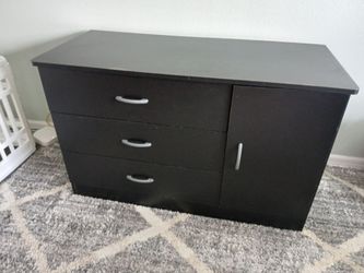 $80 FULL SIZE BEDROOM SET