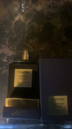 Tom ford smell good