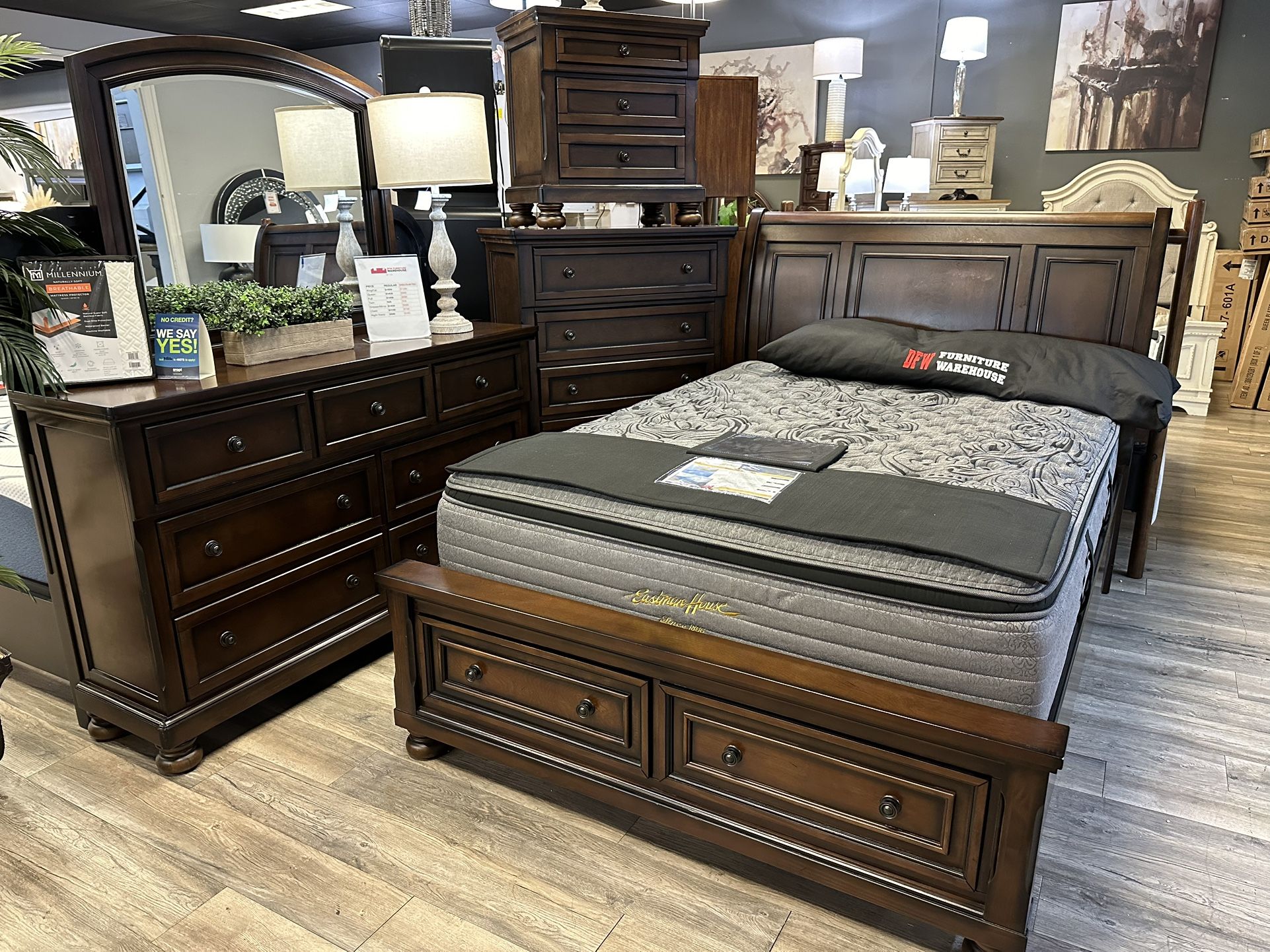 Bedroom Sets Sale! 4 Pieces, Queen Size $2344