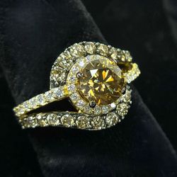 14K Honey Gold LeVian Ring 1Ct Chocolate Diamond w/ Vanilla Diamond Accents Sz 7