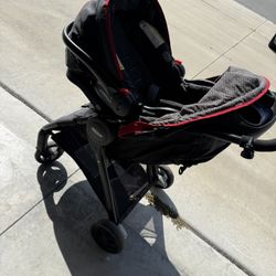 Graco FastAction SE Travel System | Includes FastAction SE Stroller and SnugRide 30 LX Infant Car Se