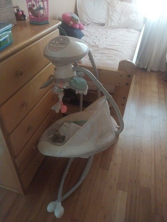 Fisherprice Swing