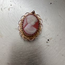 Vintage North Star Cameo Pendant Watch