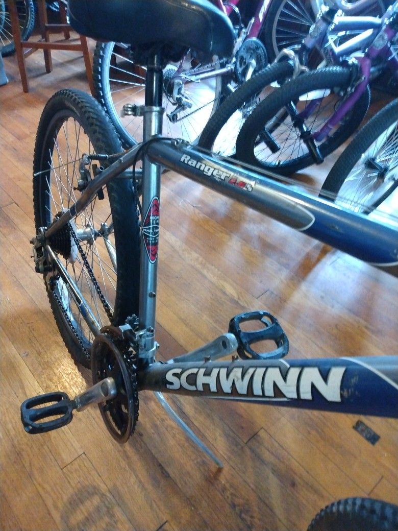 Schwinn Mountain Bike Super Cheap!!!!!