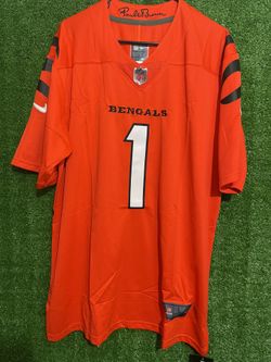JA’MARR CHASE CINCINNATI BENGALS NIKE JERSEY BRAND NEW WITH TAGS SIZES LARGE AND XL AVAILABLE