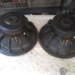 SPEAKER  JBL 15 INCH 4 OHMS  3000 WATTS