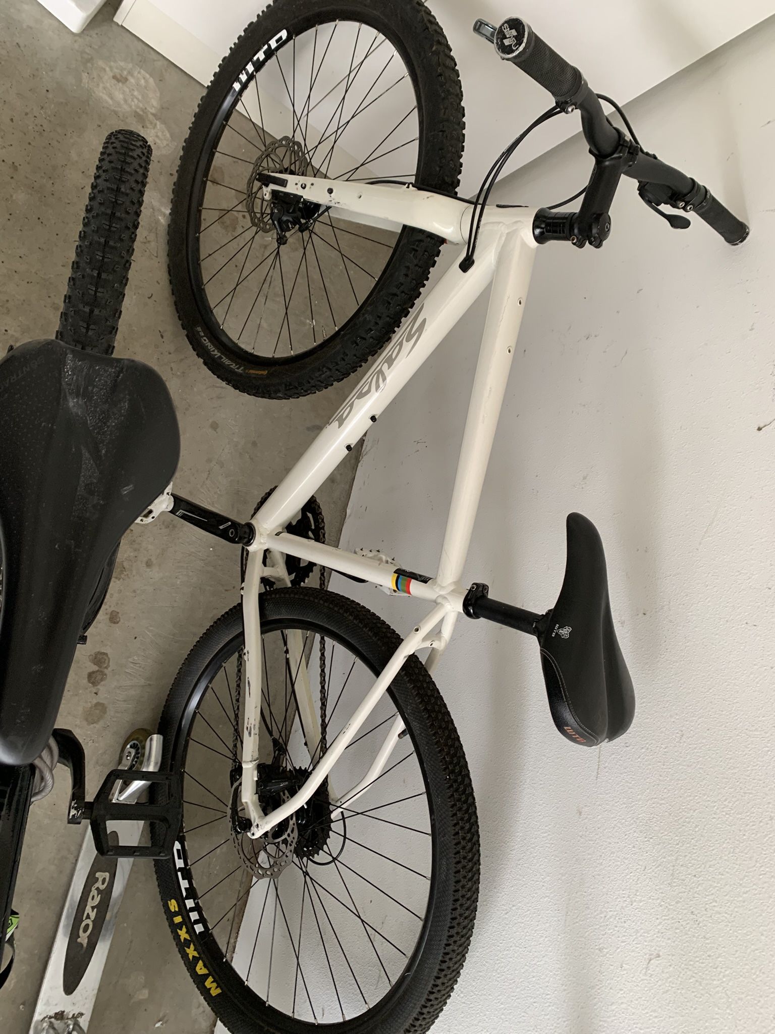 Salsa Journeyman Bike