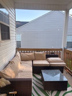 Outdoor Wicker Sectional Sofa Set with Coffee Table