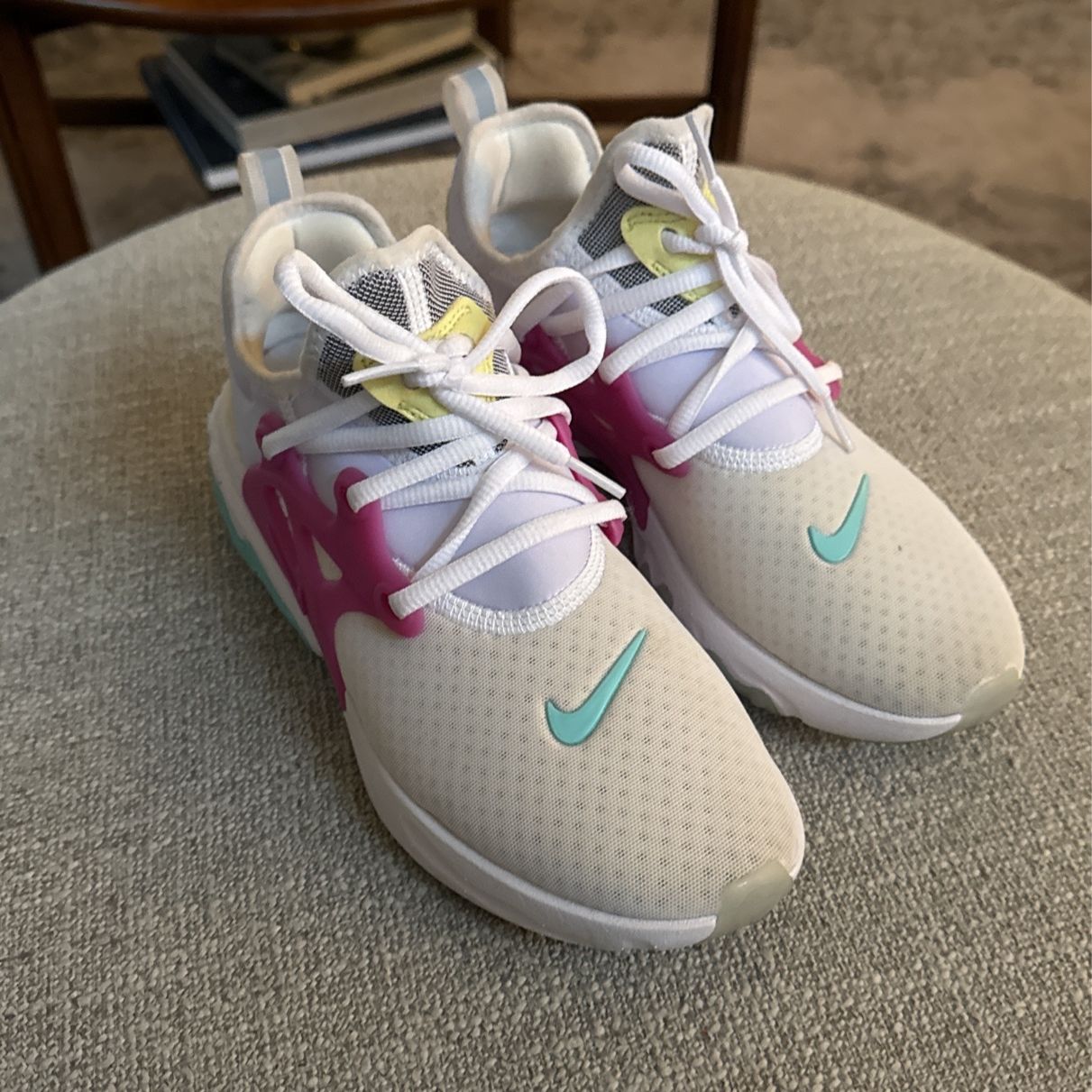 Women’s Nike React Presto Hyper 