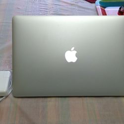 Macbook Pro Mid 2015 A1398 Retina Apple 16GB 512GB SSD