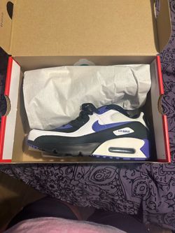 Size 6 BRAND NEW