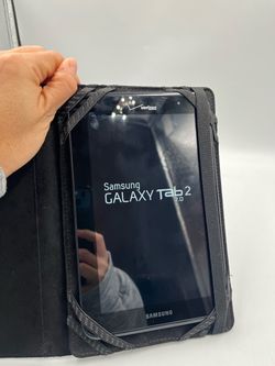 Samsung Galaxy Tab 2 , 7 Inch Android With case and Charger !