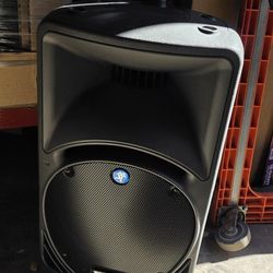 MACKIE SRM450 POWERED PORTABLE SPEAKER (Mint)