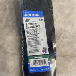 48 Inch John Deere Bagging Blade Set