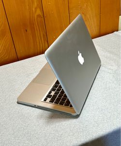 Apple MacBook Pro 13” i5/8GB/256GB SSD $140