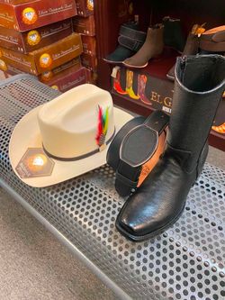 Combos de botas ,cinturón y sombrero de 2000X