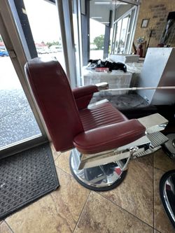 Barber Chairs 