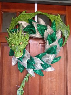 Dragon wreaths. multi..designs