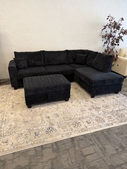 Sectional couch