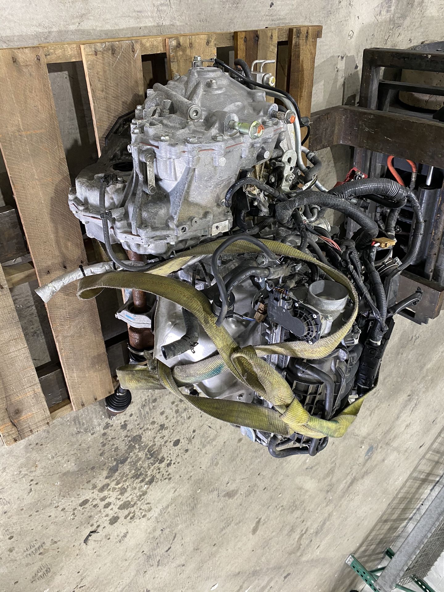 2018 Nissan NV200 engine and transmission 18k miles for Sale in Hialeah