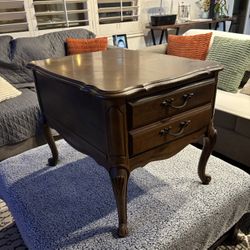 Wooden End Table With Drawer