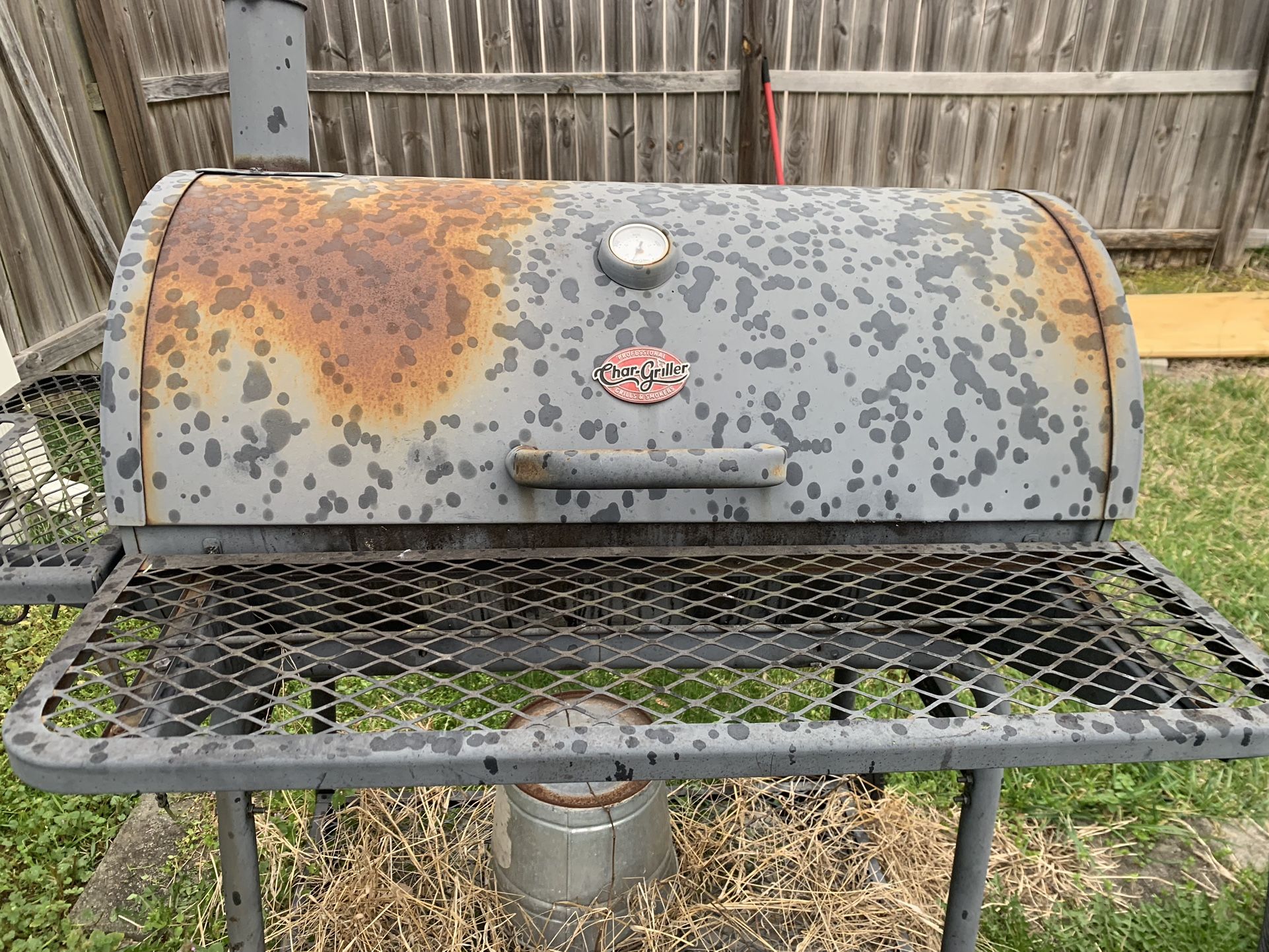 Charcoal Grill 