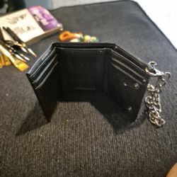 Wallet With Chain