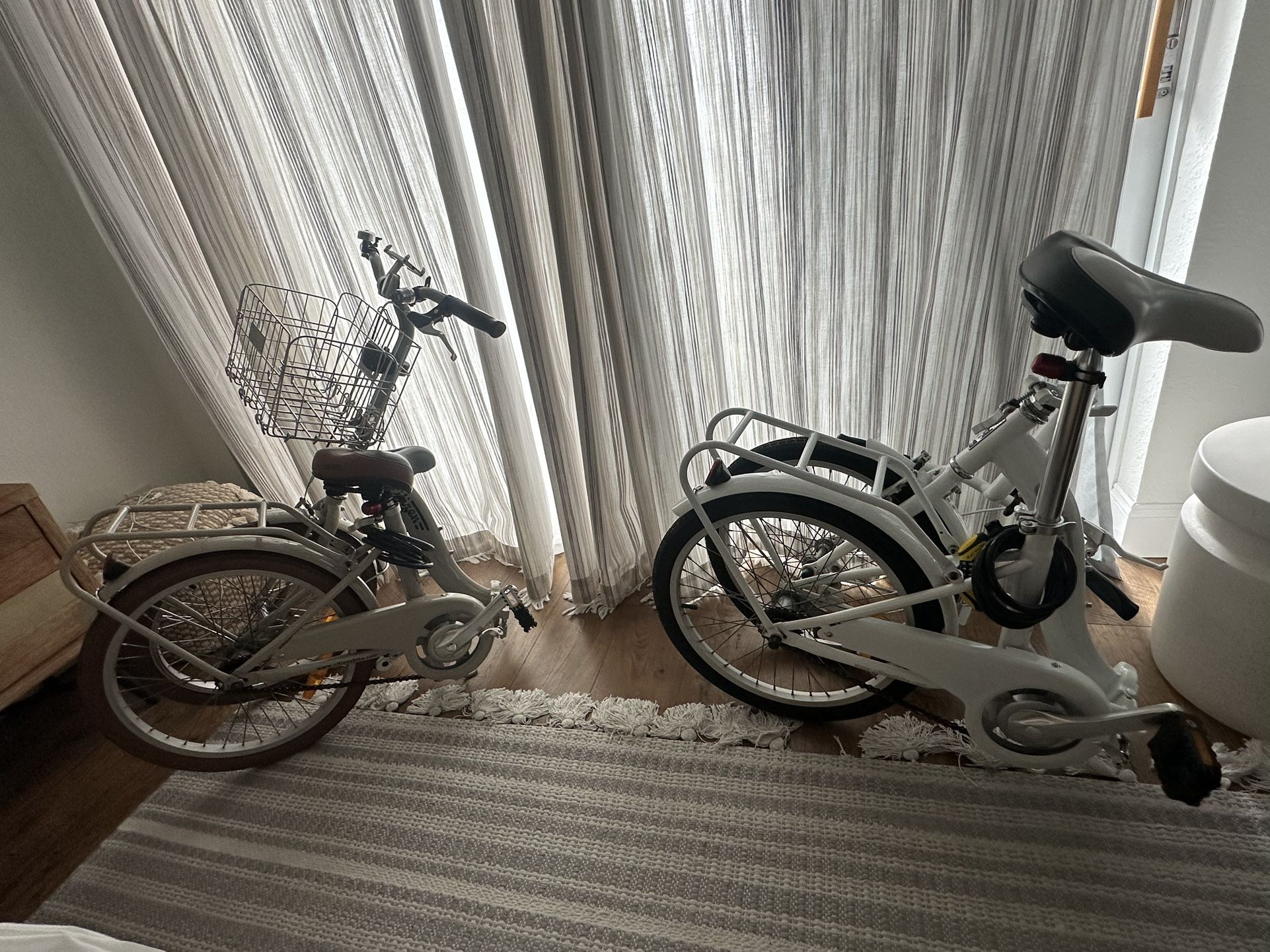 (2) Citizen Milan folding bikes, included (2) locks and a basket,All Products : American Fashion Style Bags On Sale